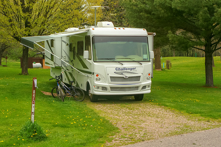 Camping at Devil's Lake State Park