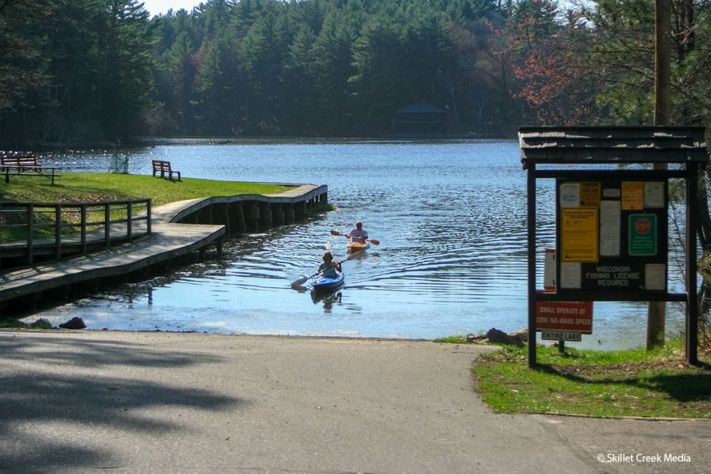 Kayaking at Mirror Lake State Park