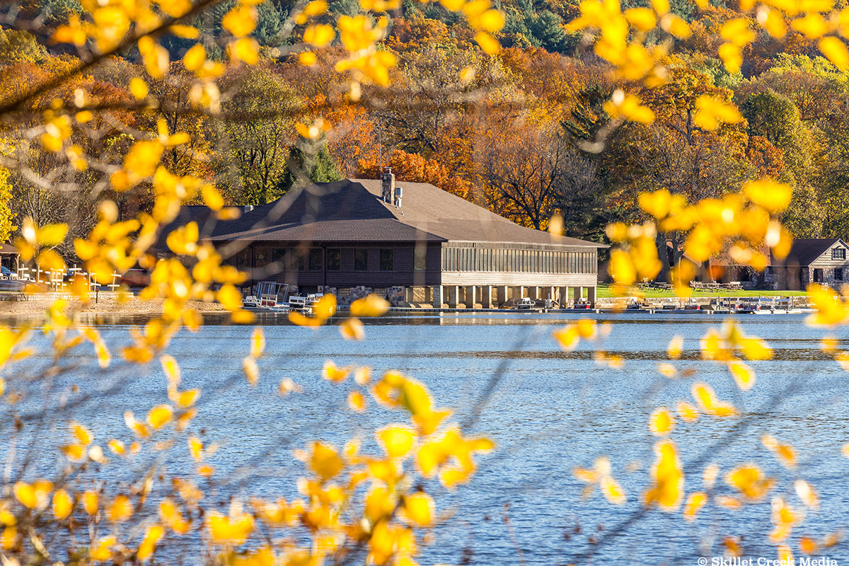 Fall Color Devil's Lake Chateau