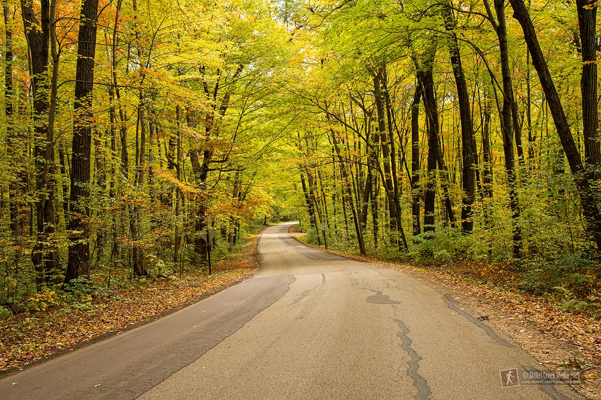 Fall Colors. A Lesson in Perspective. - Devil's Lake State Park Area ...