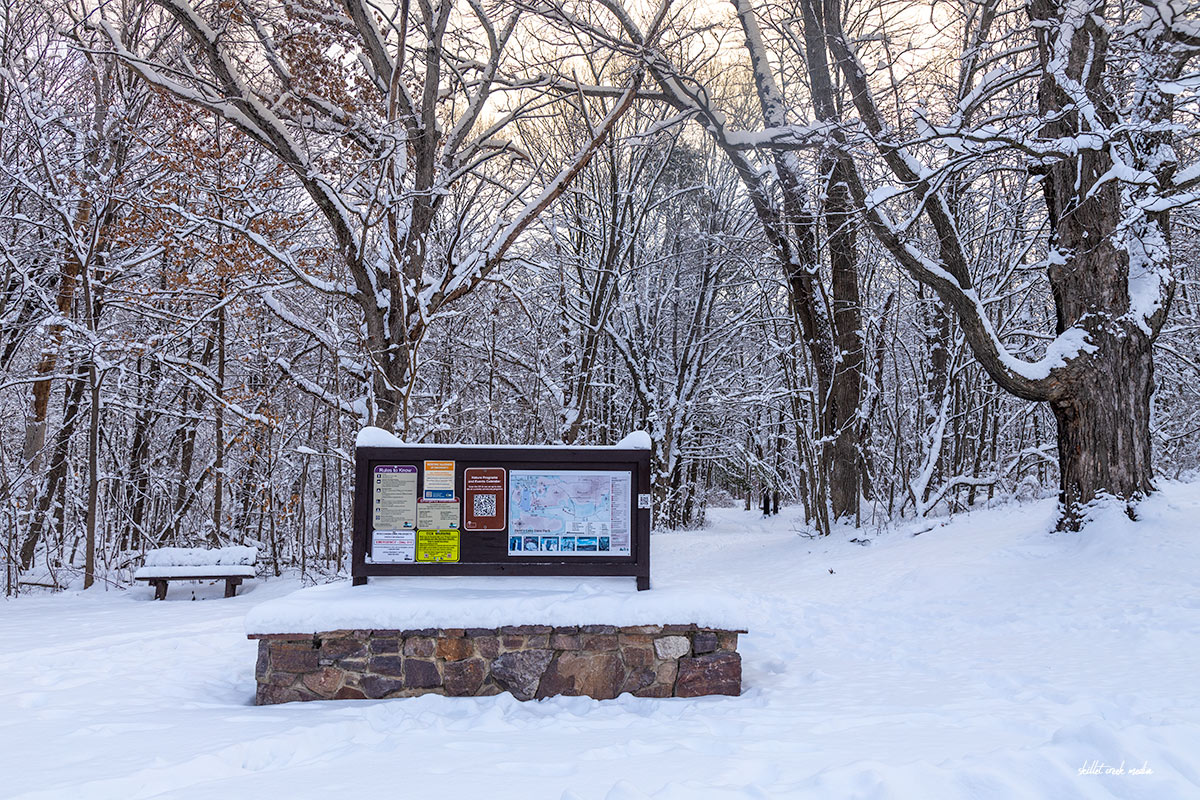 East Bluff Trailhead