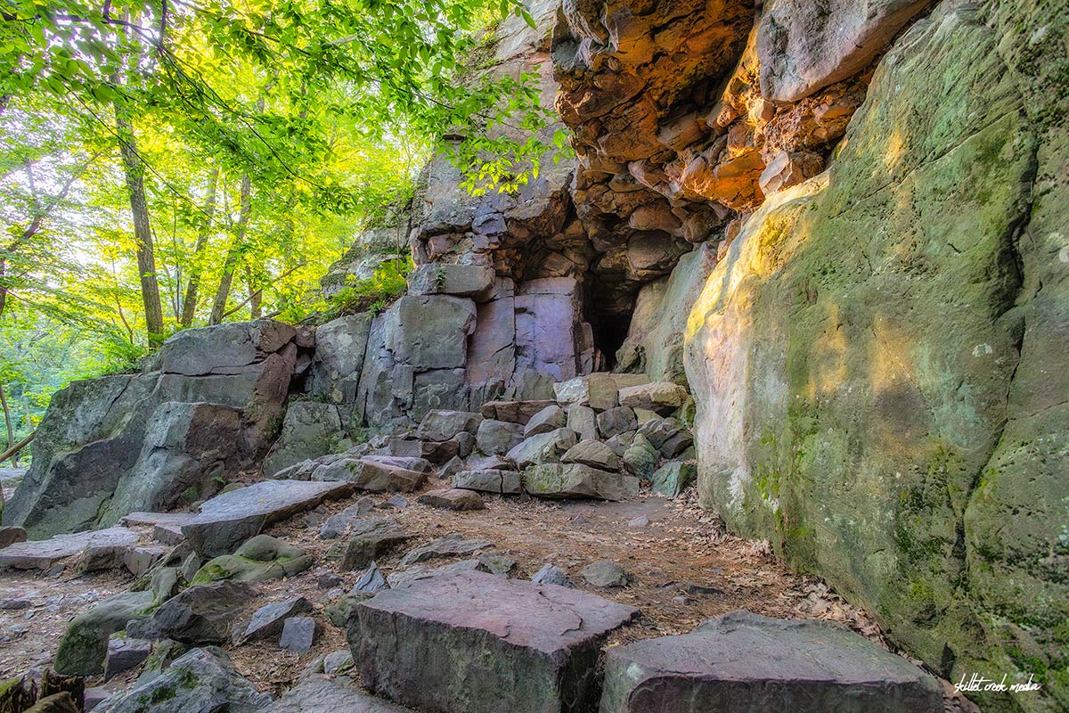 Elephant Cave, East Bluff Trail, Devil's Lake State Park.